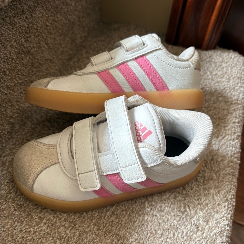 Adidas toddler girls size 9 pink and white sneakers EUC